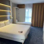 Ibis Styles فندق نيفي
