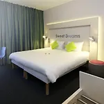 Ibis Styles نيفي