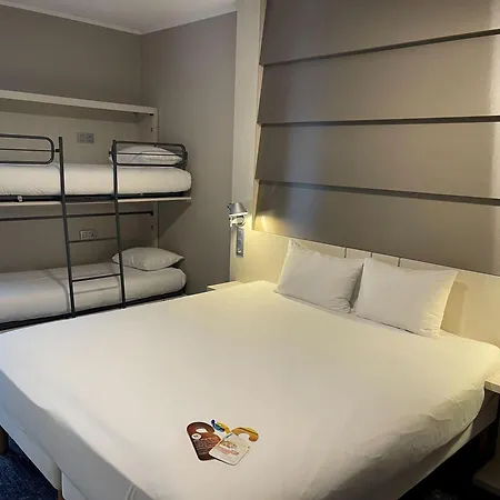 Ξενοδοχείο Ibis Styles Νιβέλ