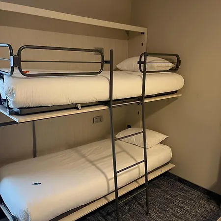 Ibis Styles Hotel 3*