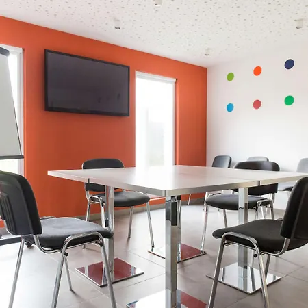 Ibis Styles