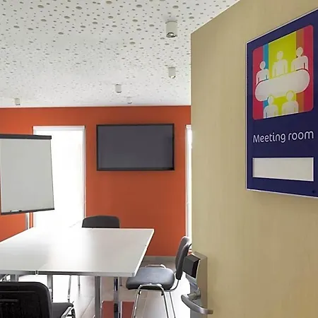 Ibis Styles 3*