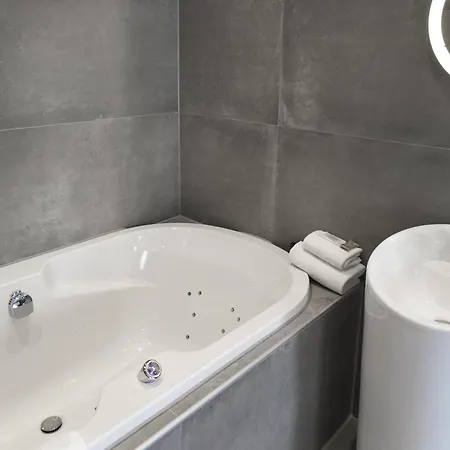 Ibis Styles Hotel 3*